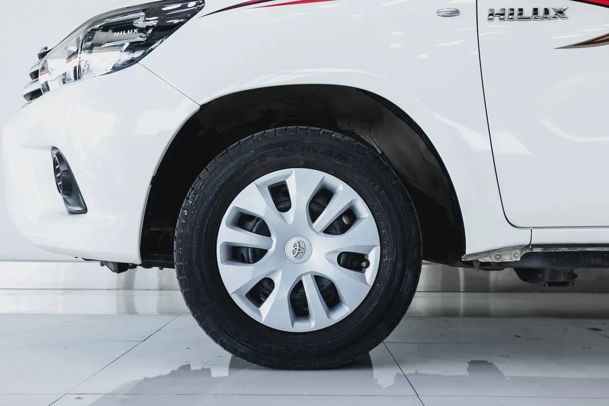 GCC | 2.7L | AED 1,333 PM-7-7