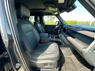 Land Rover Defender P400 2023-2