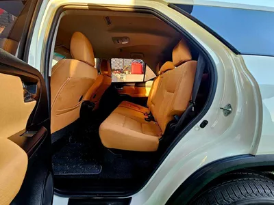 Toyota Fortuner EXR 2.7L EXR FORTUNER V4 4WD/ ORIGINAL PAINT / LOW MILEAGE/ SINGLE OWNE-12