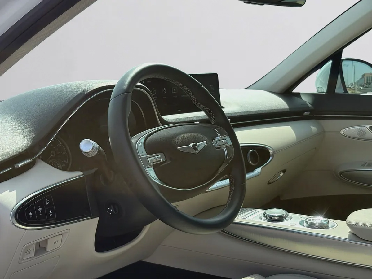 AED 2,240 P.M | 0% DOWN PAYMENT | GENESIS GV70 2.5T AWD | 2.5L TURBO – 304 HP | 2025
