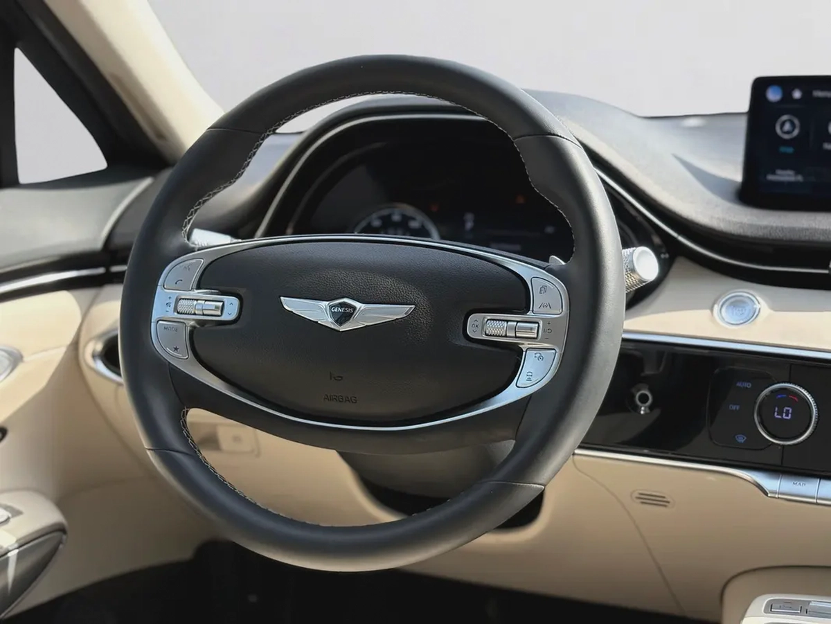 AED 2,240 P.M | 0% DOWN PAYMENT | GENESIS GV70 2.5T AWD | 2.5L TURBO – 304 HP | 2025