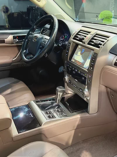 Lexus GX 460 Platinum 2018 | GCC Specs | Pristine Condition-17