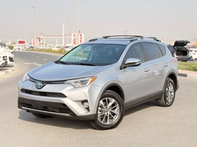 Toyota RAV4 VXR Hybrid XLE 2.5L-11