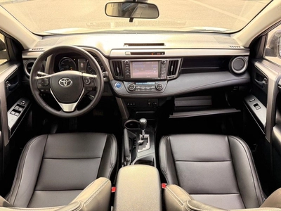 Toyota RAV4 VXR Hybrid XLE 2.5L-4