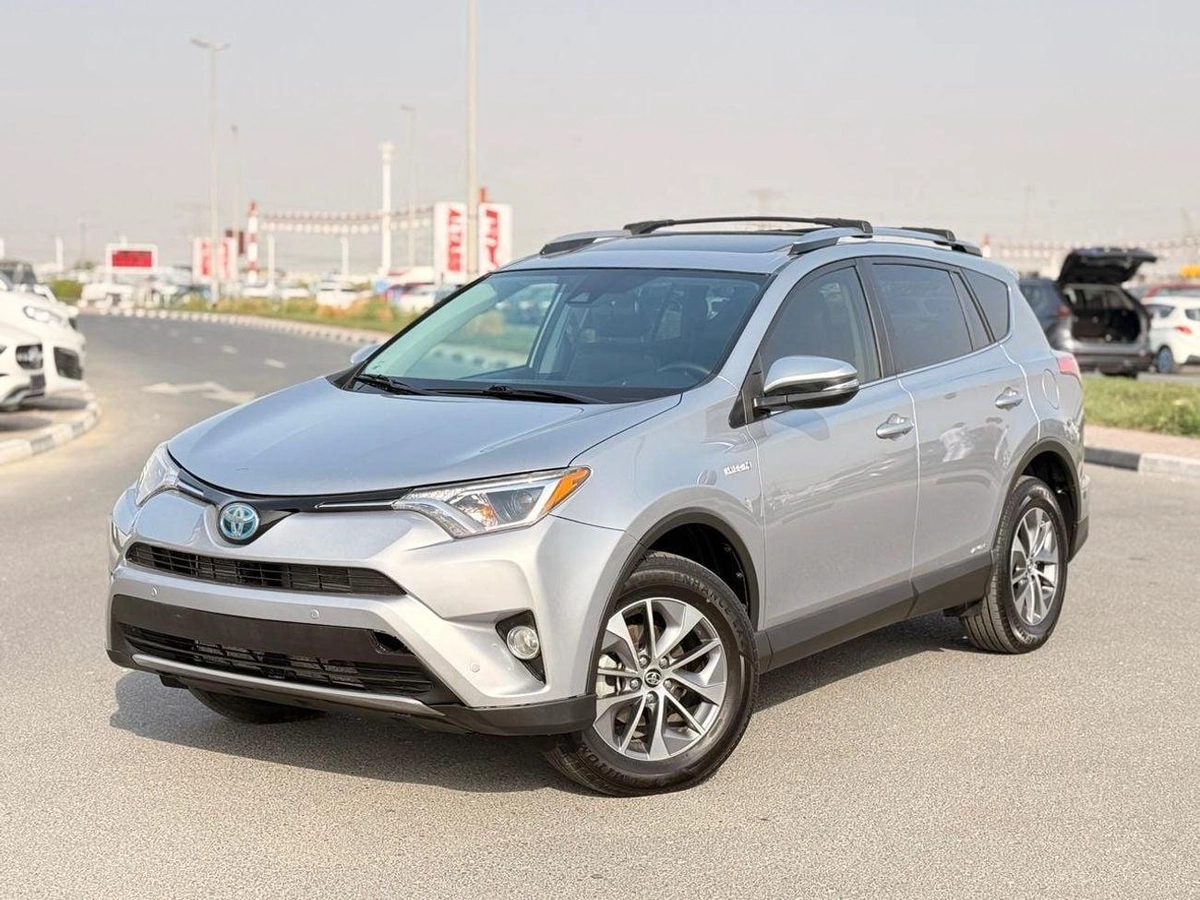 Toyota RAV4 VXR Hybrid XLE 2.5L-11-0