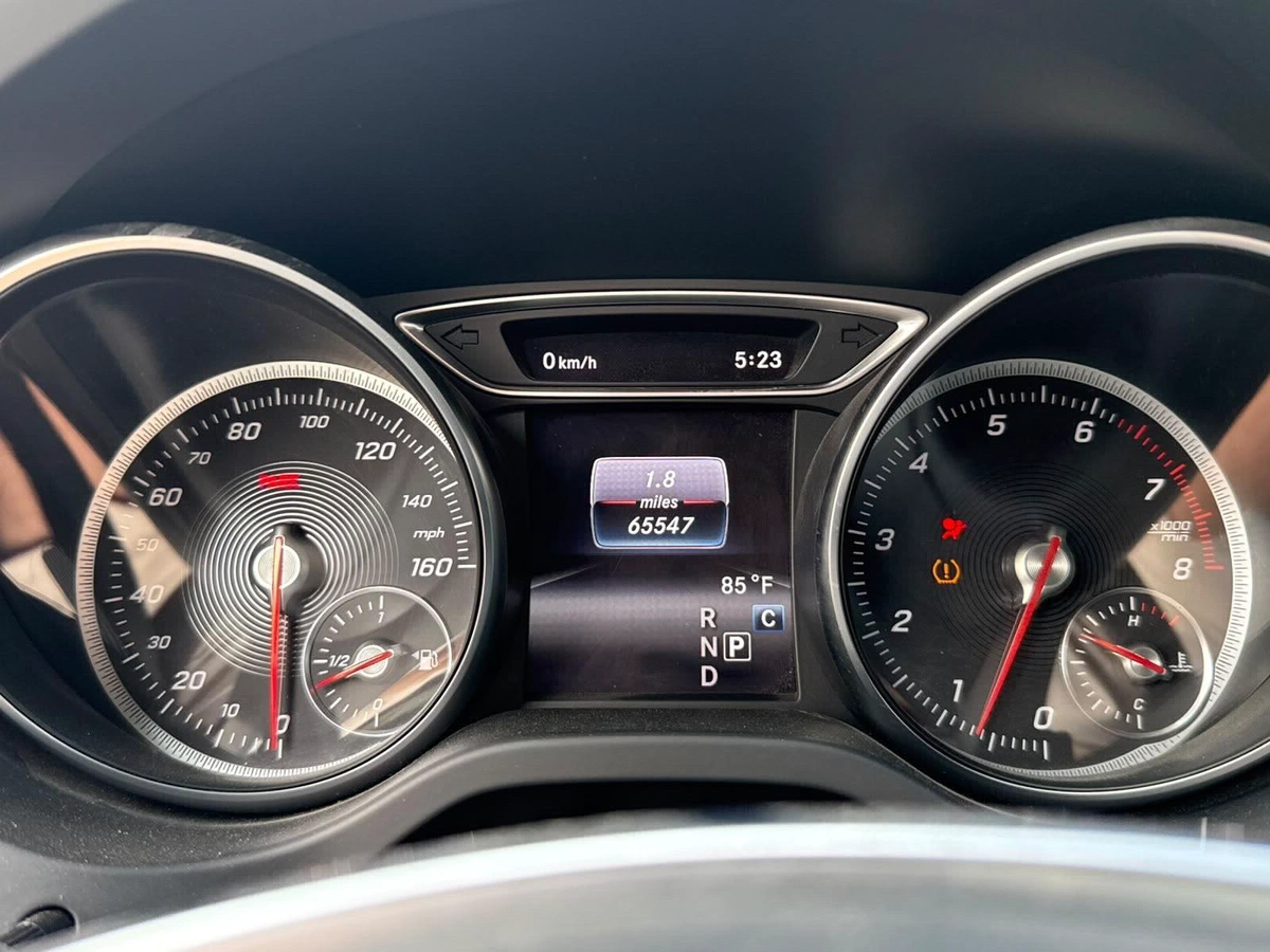 Mercedes-Benz CLA-Class-2-2