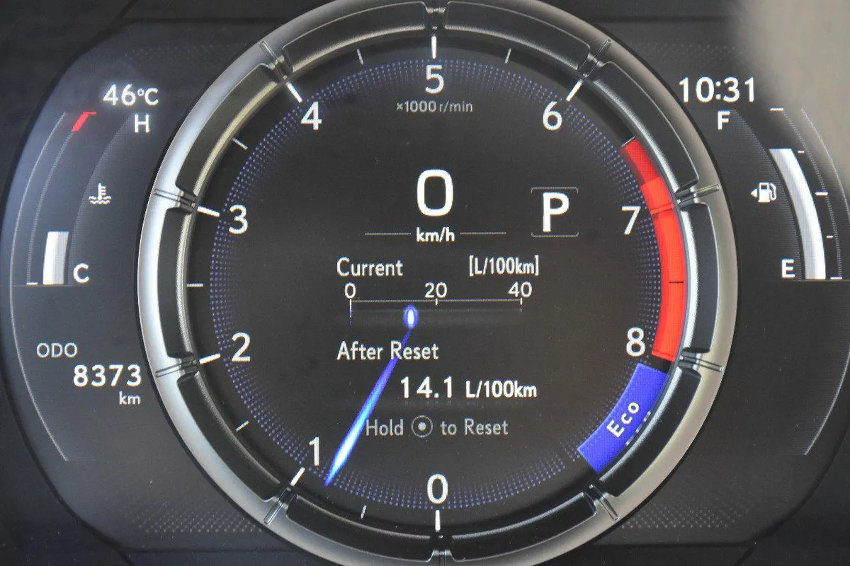 IS300 F 2024 | BLACK-4-4