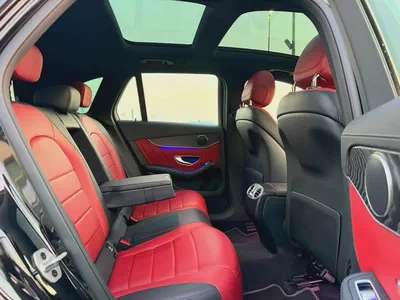 (2021) MERCEDES GLC200 //AMG// GCC FULL OPTION -ORIGINAL PAINT--13