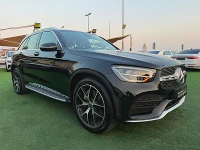 (2021) MERCEDES GLC200 //AMG// GCC FULL OPTION -ORIGINAL PAINT--3
