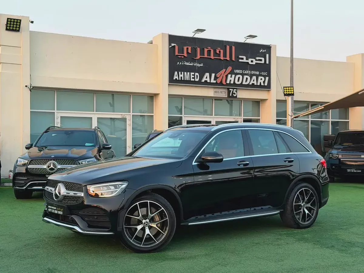 (2021) MERCEDES GLC200 //AMG// GCC FULL OPTION -ORIGINAL PAINT-