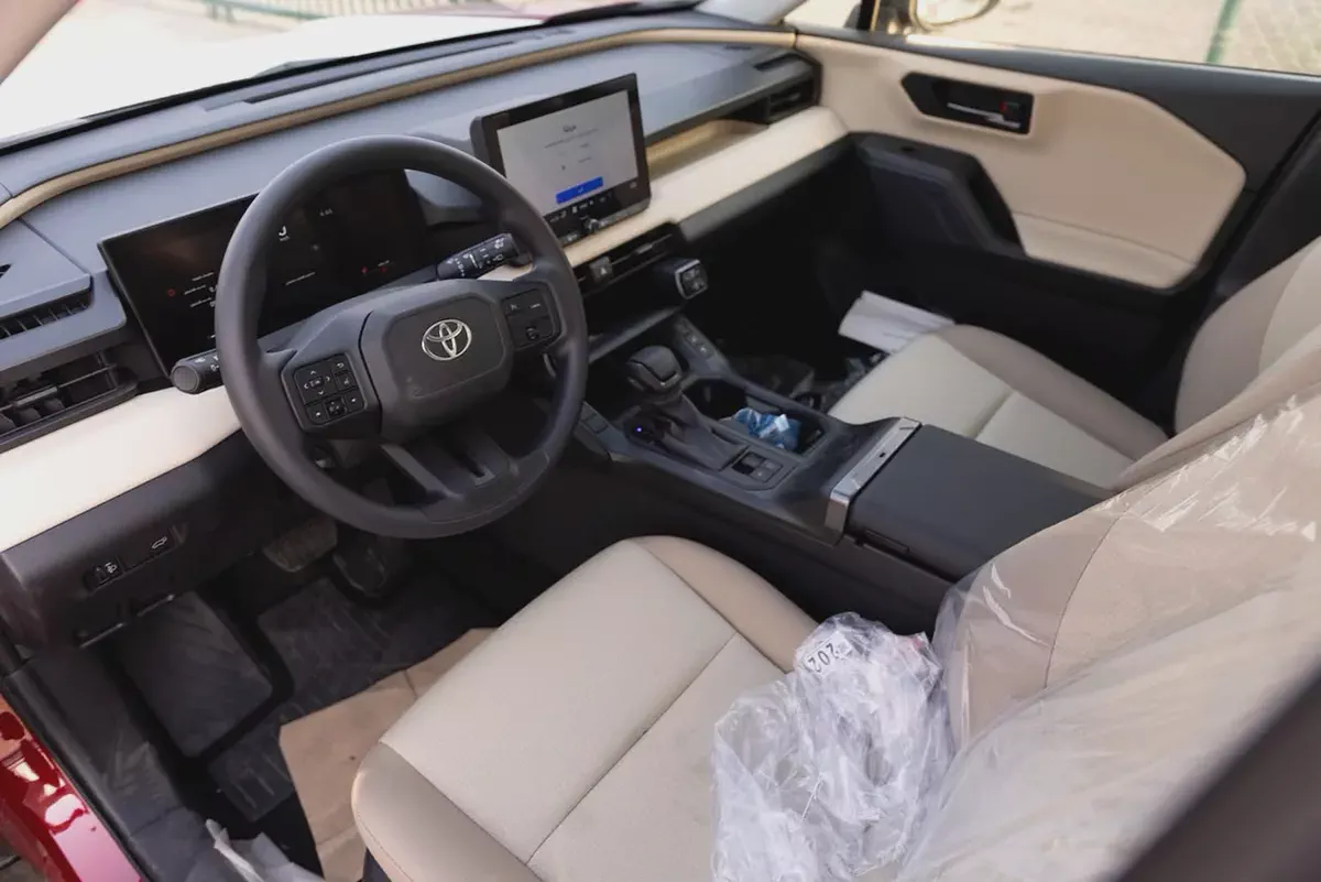 Toyota Rav 4 XLE 2026 GCC Specs - Brand New Condition-11-11