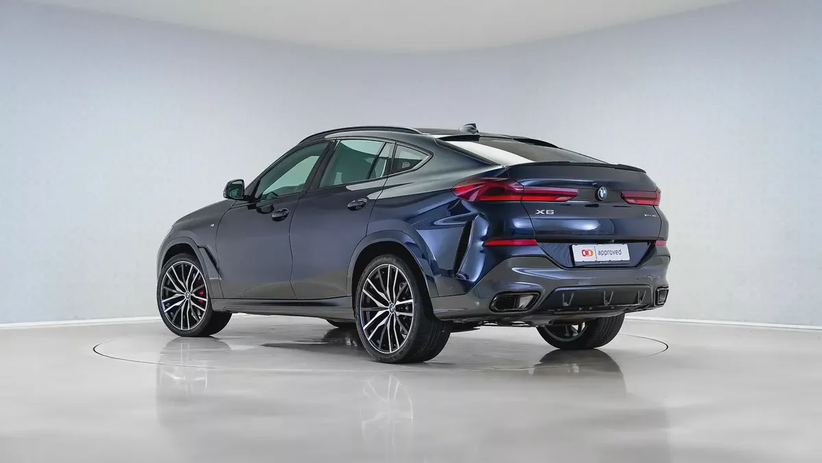 BMW X6 xDrive40i M Sport  Pro 2023 | GCC Specs | BMW Warranty & Service February 2028-1-1
