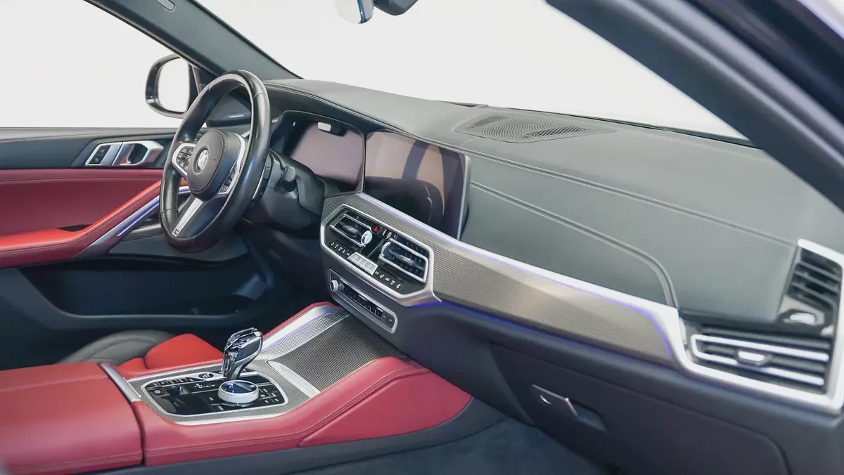 BMW X6 xDrive40i M Sport  Pro 2023 | GCC Specs | BMW Warranty & Service February 2028-5-5