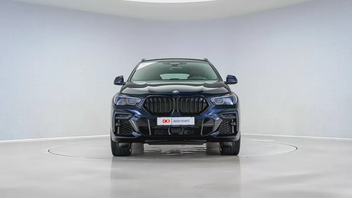 BMW X6 xDrive40i M Sport  Pro 2023 | GCC Specs | BMW Warranty & Service February 2028-7-7