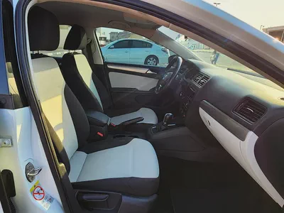 Volkswagen Jetta S V4 2.0L 2015 Model GCC Specs With Partial Service History In Perfect Condition-10
