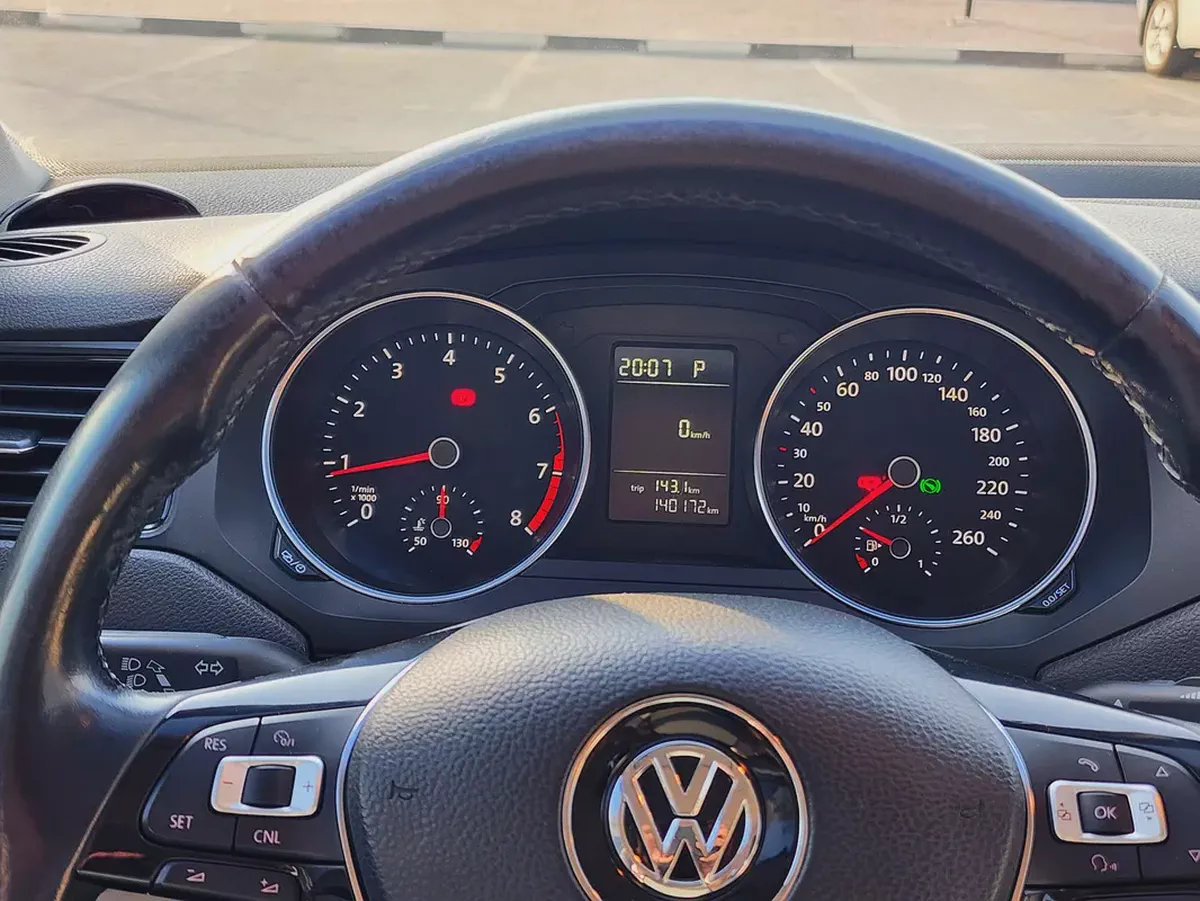 Volkswagen Jetta S V4 2.0L 2015 Model GCC Specs With Partial Service History In Perfect Condition-14-14