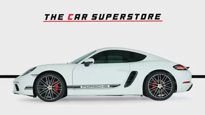 Porsche 718 Cayman-GCC-well maintained-Porsche Service history Available-4