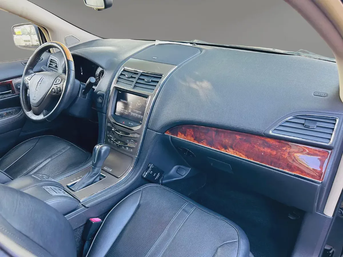 LINCOLN MKS | 2011 | FULLY LOADED | CLEAN CAR | FRESH JAPAN IMPORT-13-13