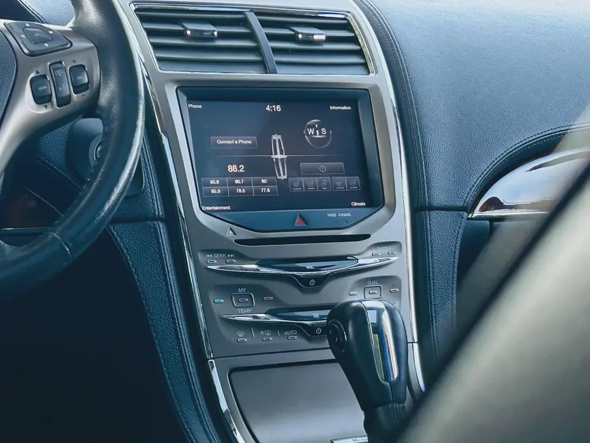 LINCOLN MKS | 2011 | FULLY LOADED | CLEAN CAR | FRESH JAPAN IMPORT-8-8