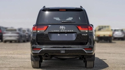 Toyota Land Cruiser TOYOTA LAND CRUISER LC300 VXR 3.5 2025-8