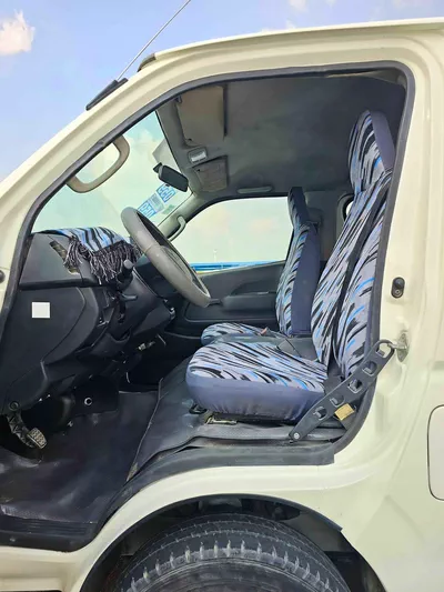 Toyota Hiace GL PATROL MANUAL / PASSENGER VAN/ EXPORT ONLY/ LOT#27416-6