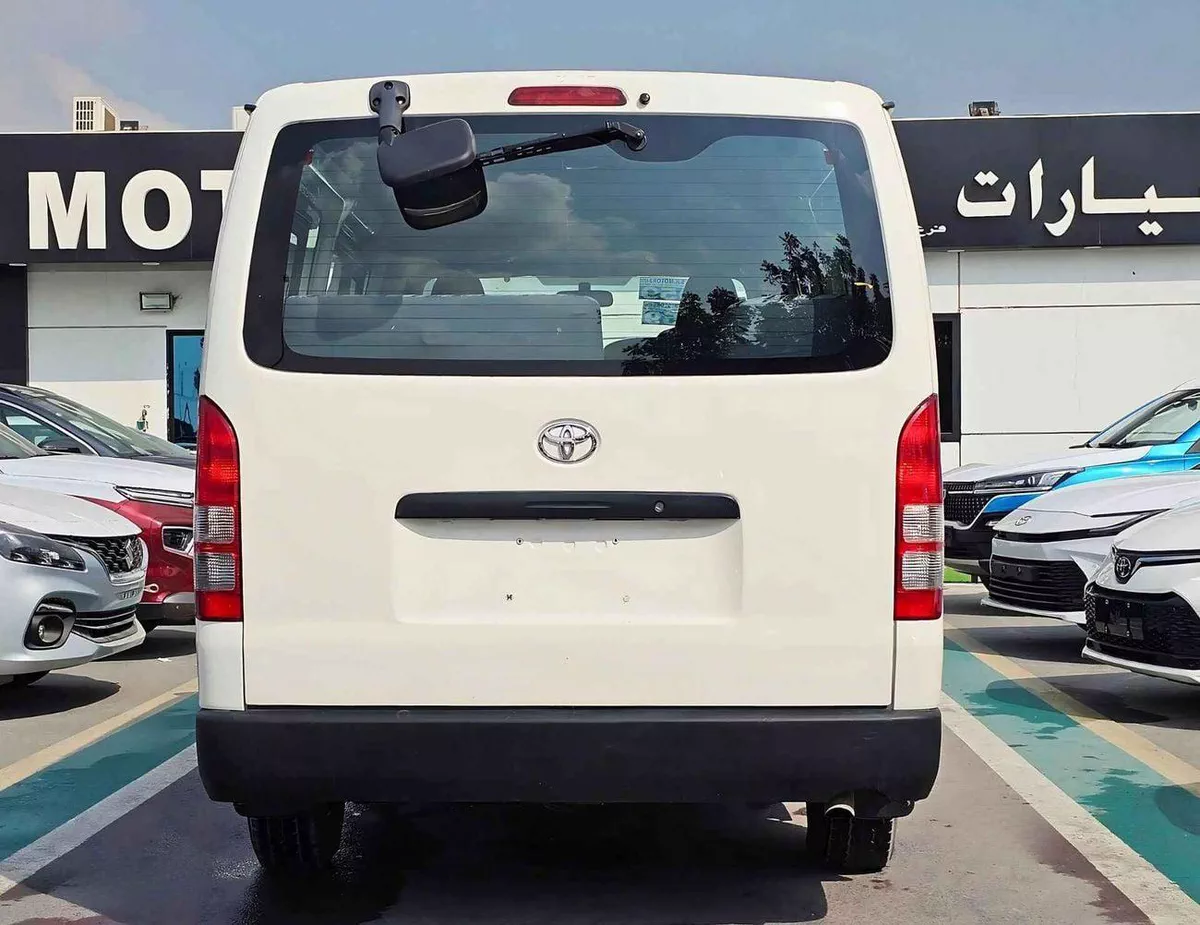 Toyota Hiace GL PATROL MANUAL / PASSENGER VAN/ EXPORT ONLY/ LOT#27416-2-0