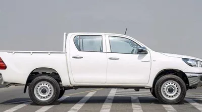 Toyota Hilux DLX TOYOTA HILUX 2.4L DIESEL MT 2024-5