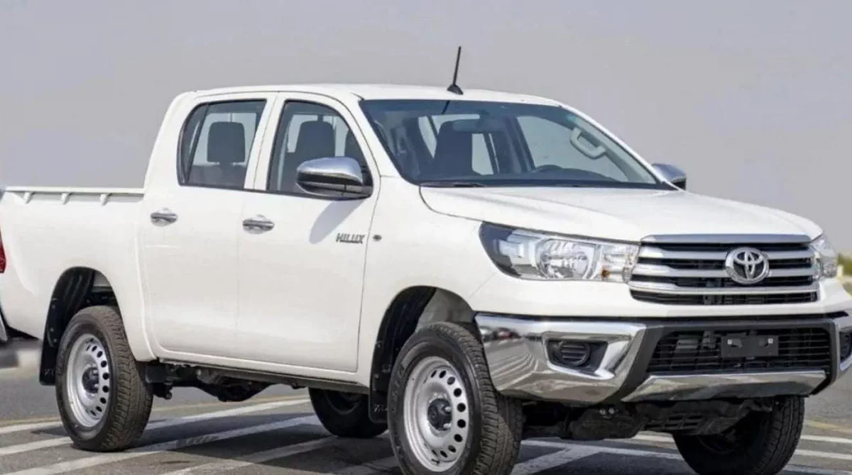 Toyota Hilux DLX TOYOTA HILUX 2.4L DIESEL MT 2024