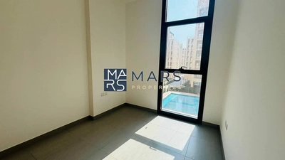Stunning 1BHK with Relaxing Poolside Views-6