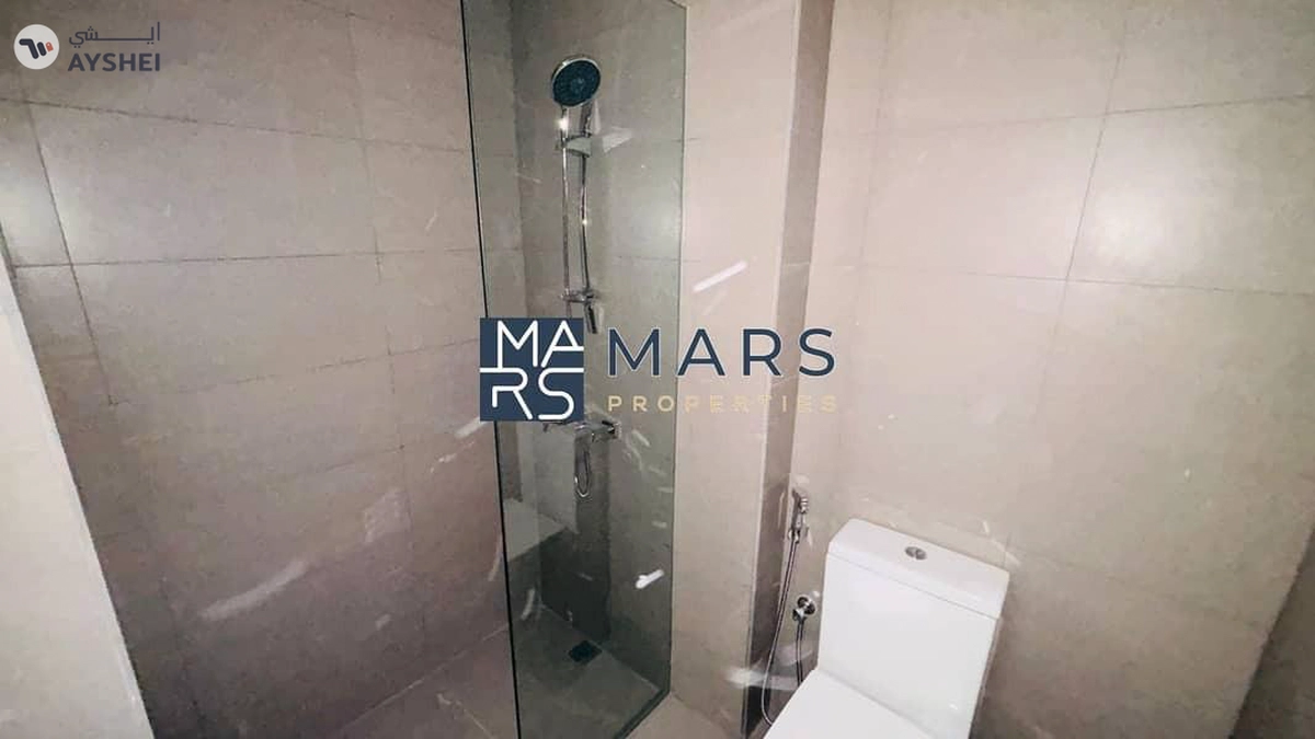 Stunning 1BHK with Relaxing Poolside Views-11-11
