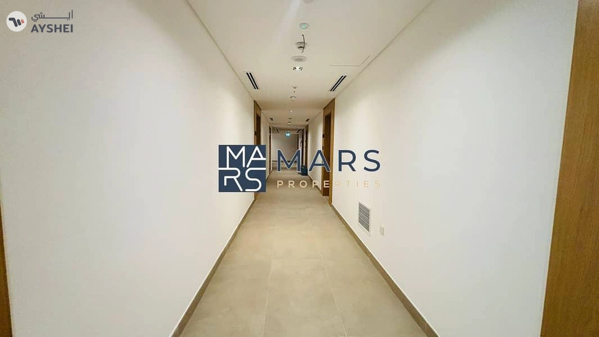 Stunning 1BHK with Relaxing Poolside Views-2-2