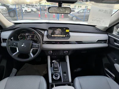 Mitsubishi Outlander GLX MIDLINE OUTLANDER 5P-M-LINE 2.5L SUV FWD 5Doors-7