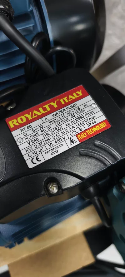 ROYALTITALYRT MHF/6B3n.WATER PUMPQ 200÷1100/min H14.5÷5 mH.max 14.7 m Q.max 1200 /minV 240Hz50/60 r.p.m 2850 r/minKW 2.2 HP 3 | In 13A |2800 W.maxC70 uF VL.450V 1.CL.B|IP 44(EcontinuousA0070N/EI AVIduty-1
