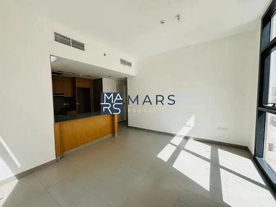 Stylish 1BHK: 2 Washrooms for Comfort-9