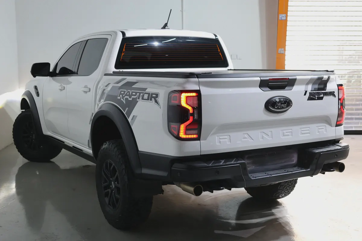 Ford Ranger Raptor 2023 GCC Specs - High Performance Off-Roader-2-2