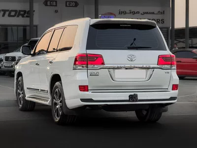 Toyota Land Cruiser GXR 4.0L-6