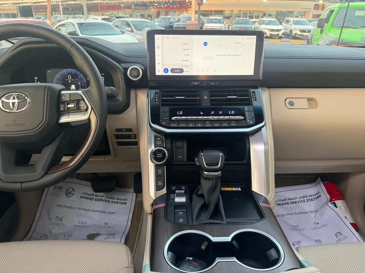 Toyota Land Cruiser GXR-5-5