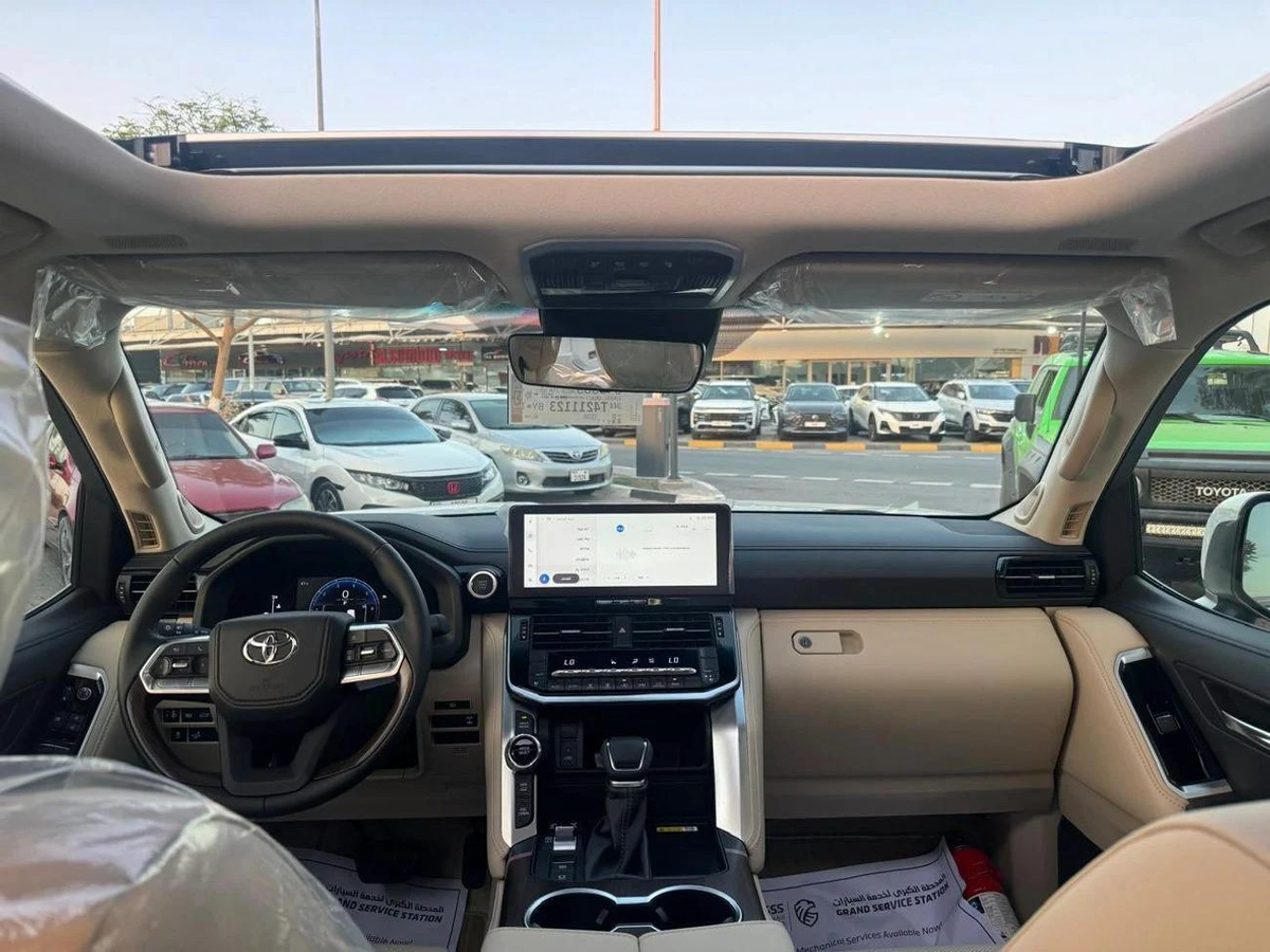 Toyota Land Cruiser GXR-1-1