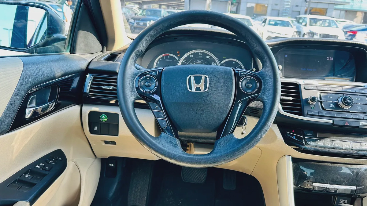2016 Honda Accord-13-13
