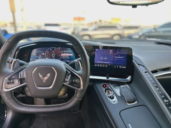 Chevrolet Corvette Stingray C8 | 2LT | Z51 | 6.2L V8 | 2020 | Canadian Specs | 0 km