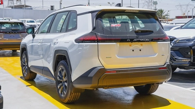 2026 Toyota RAV4 XLE 2.0L PETROL | GCC Specs | Brand New-7