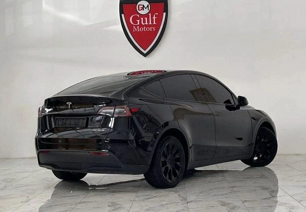 Tesla Model Y LONG RANGE AWD GCC SPECIFICATION -TESLA CENTRE DUBAI