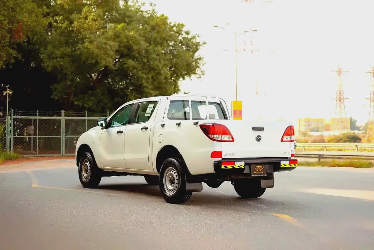 Mazda BT-50 | Double Cabin 4X4 | Manual | GCC Specs | Ref#M73264-3-3