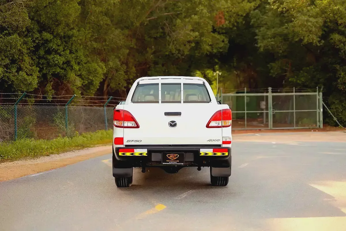 Mazda BT-50 | Double Cabin 4X4 | Manual | GCC Specs | Ref#M73264-5-5