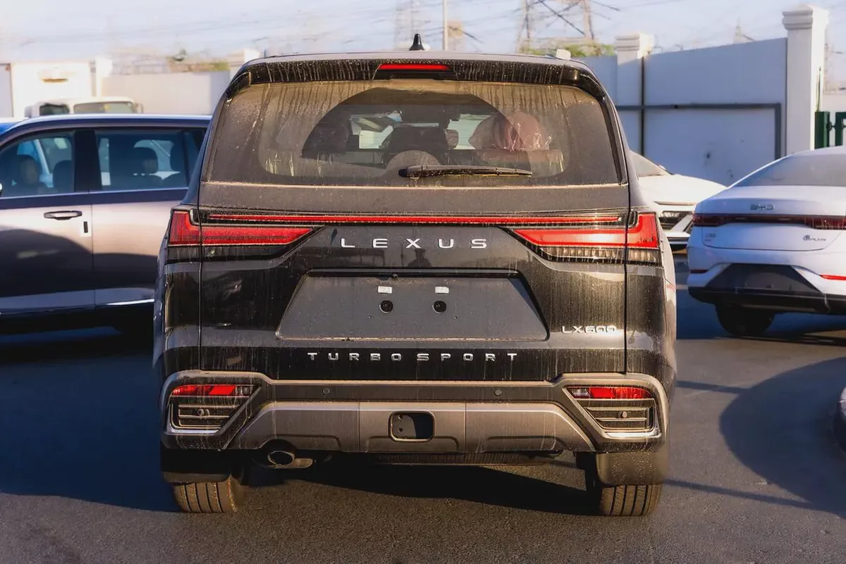 Lexus LX 600 Signature 2026 OMAN Specs | Brand NewTURBO  SPORT-17-17