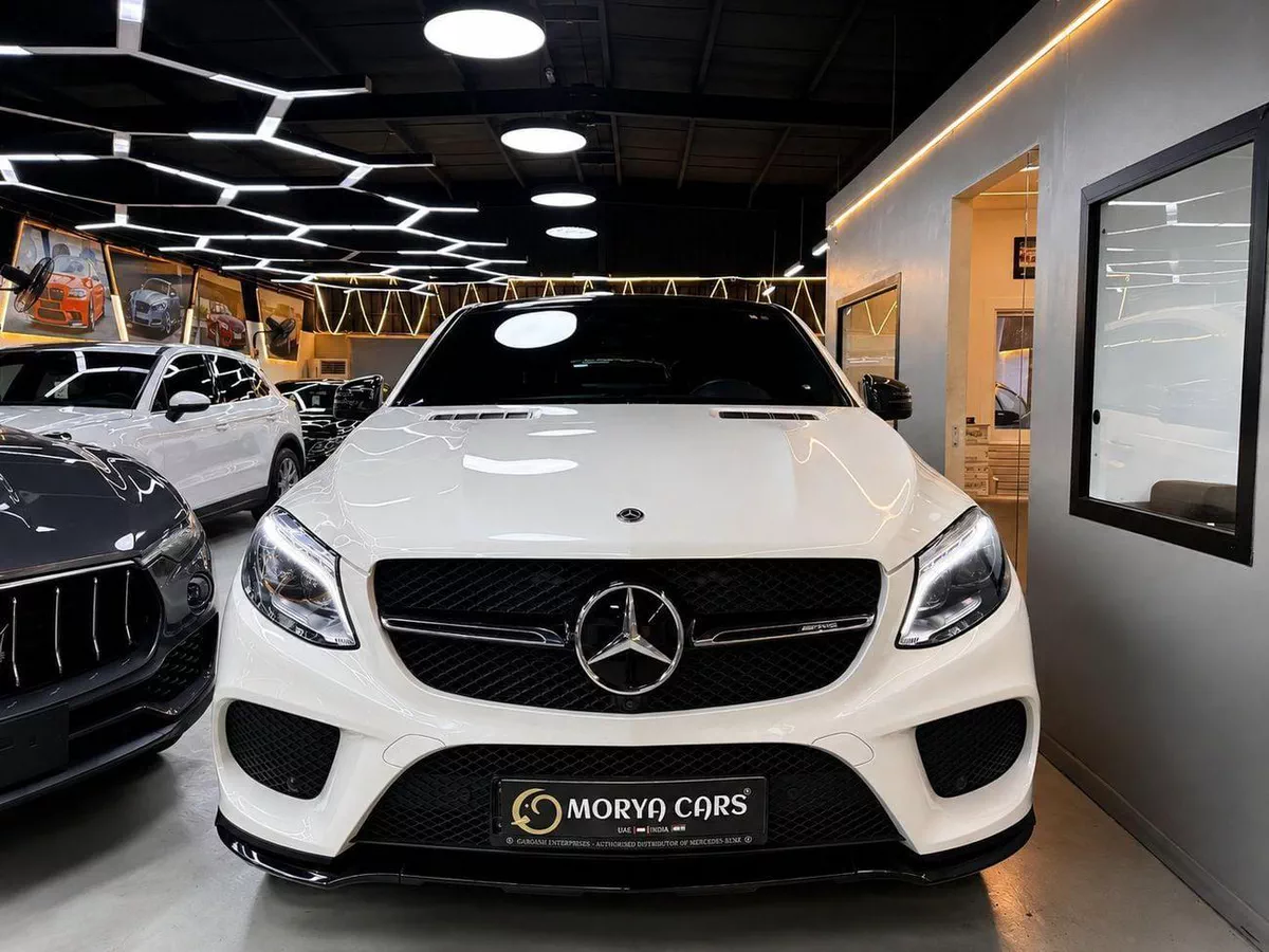 Mercedes Benz GLE43 AMG STANDARD-11-0