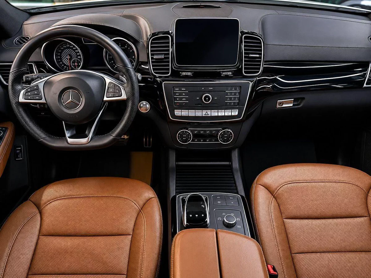 Mercedes Benz GLE43 AMG STANDARD-7-0