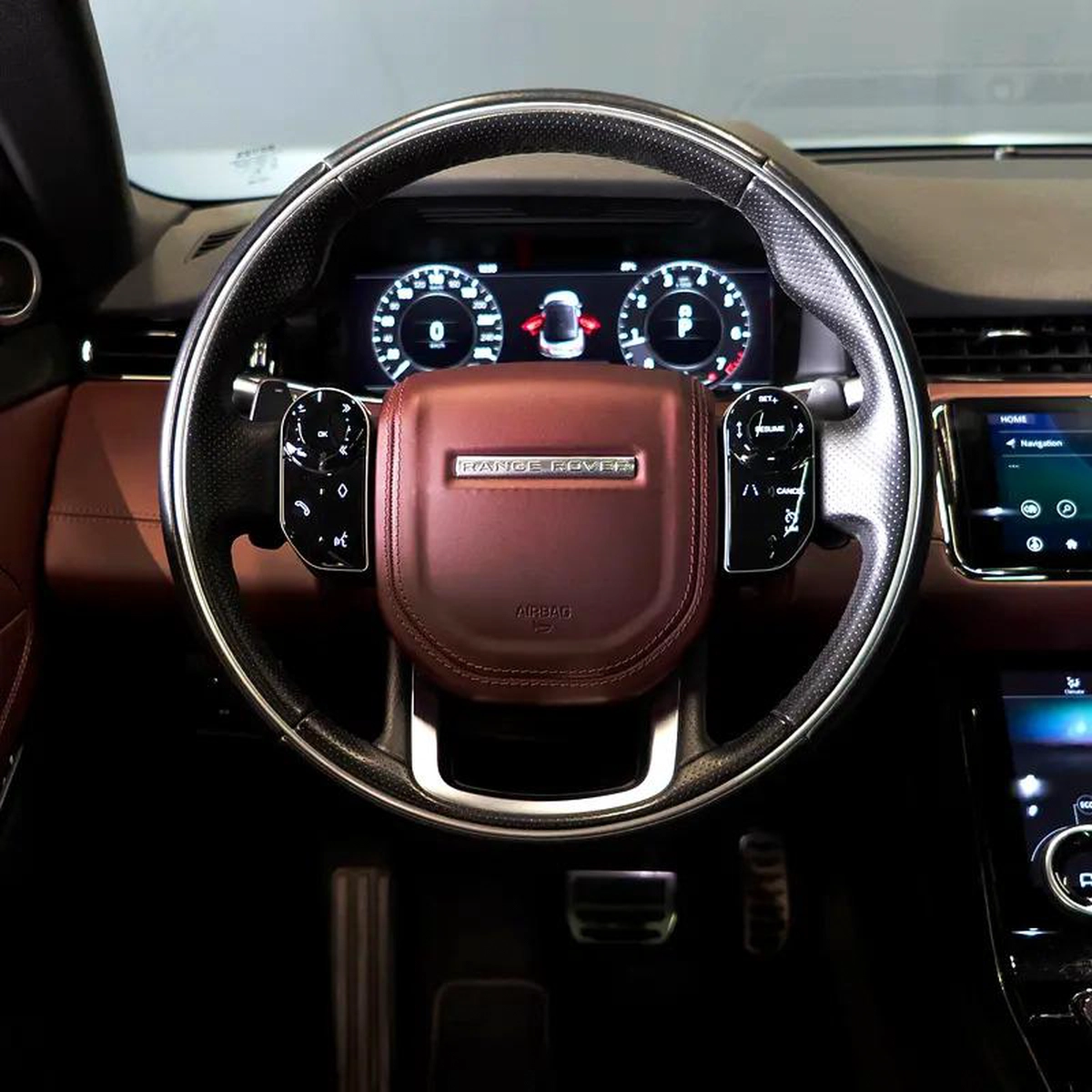 AED 2,107 p.m • 0% Downpayment • Evoque R-Dynamic HSE • 1 Year Warranty-9-9
