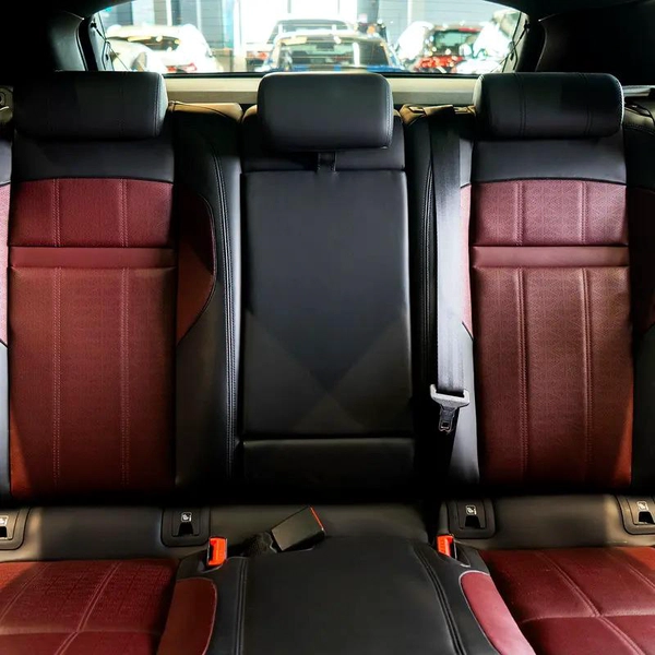 AED 2,107 p.m • 0% Downpayment • Evoque R-Dynamic HSE • 1 Year Warranty