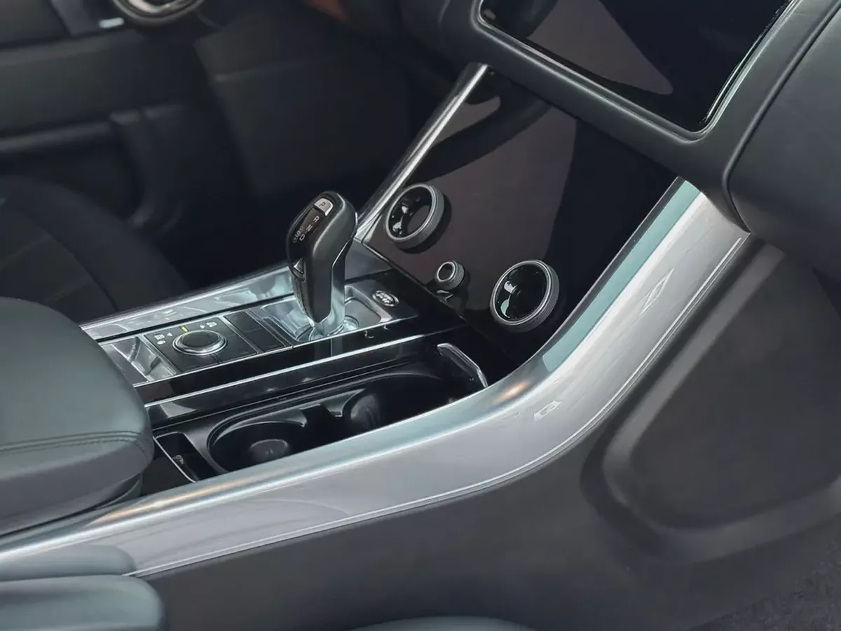 2020 Land Rover Range Rover Sport HSE - American Specs-5-5